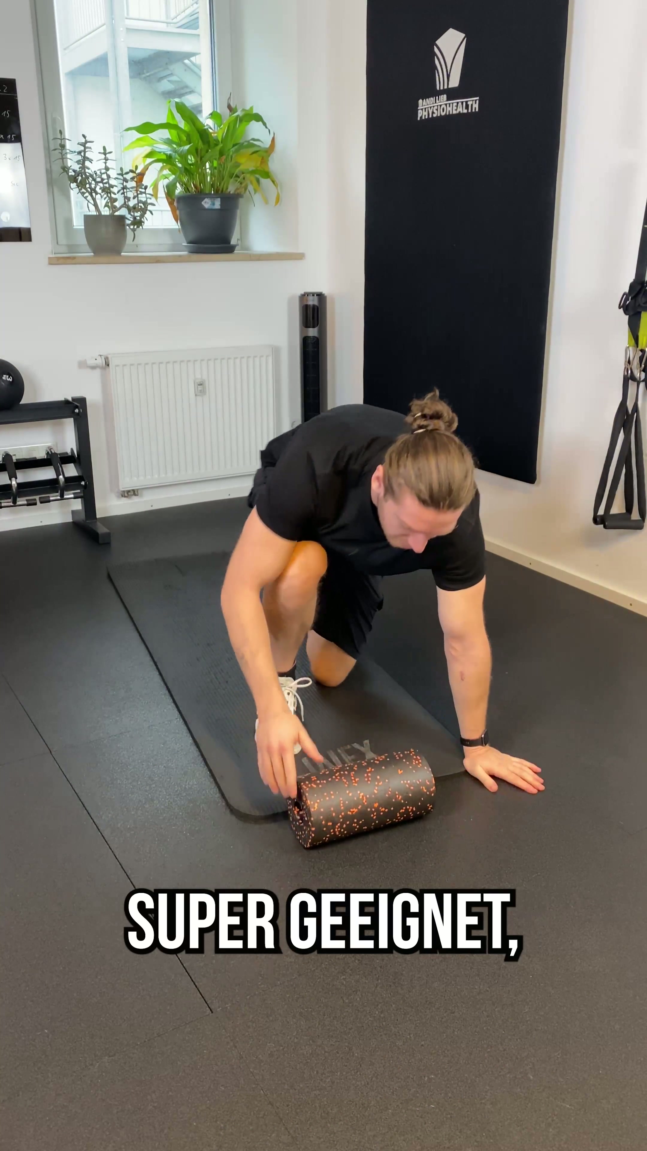 Unterer Rücken stärken mit Faszienrolle